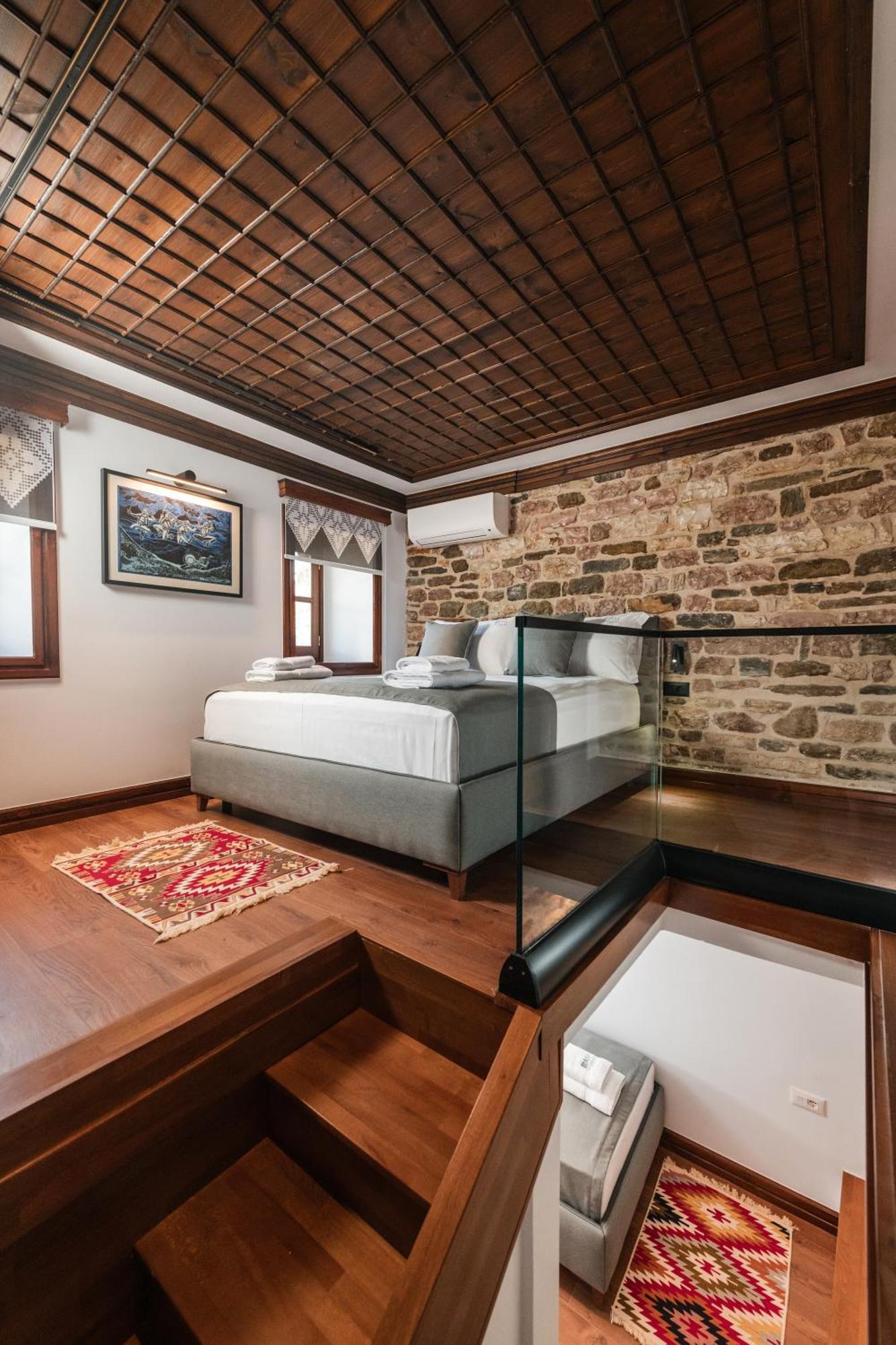 Dam Stone Boutique Hotel Gjirokastër Exterior foto