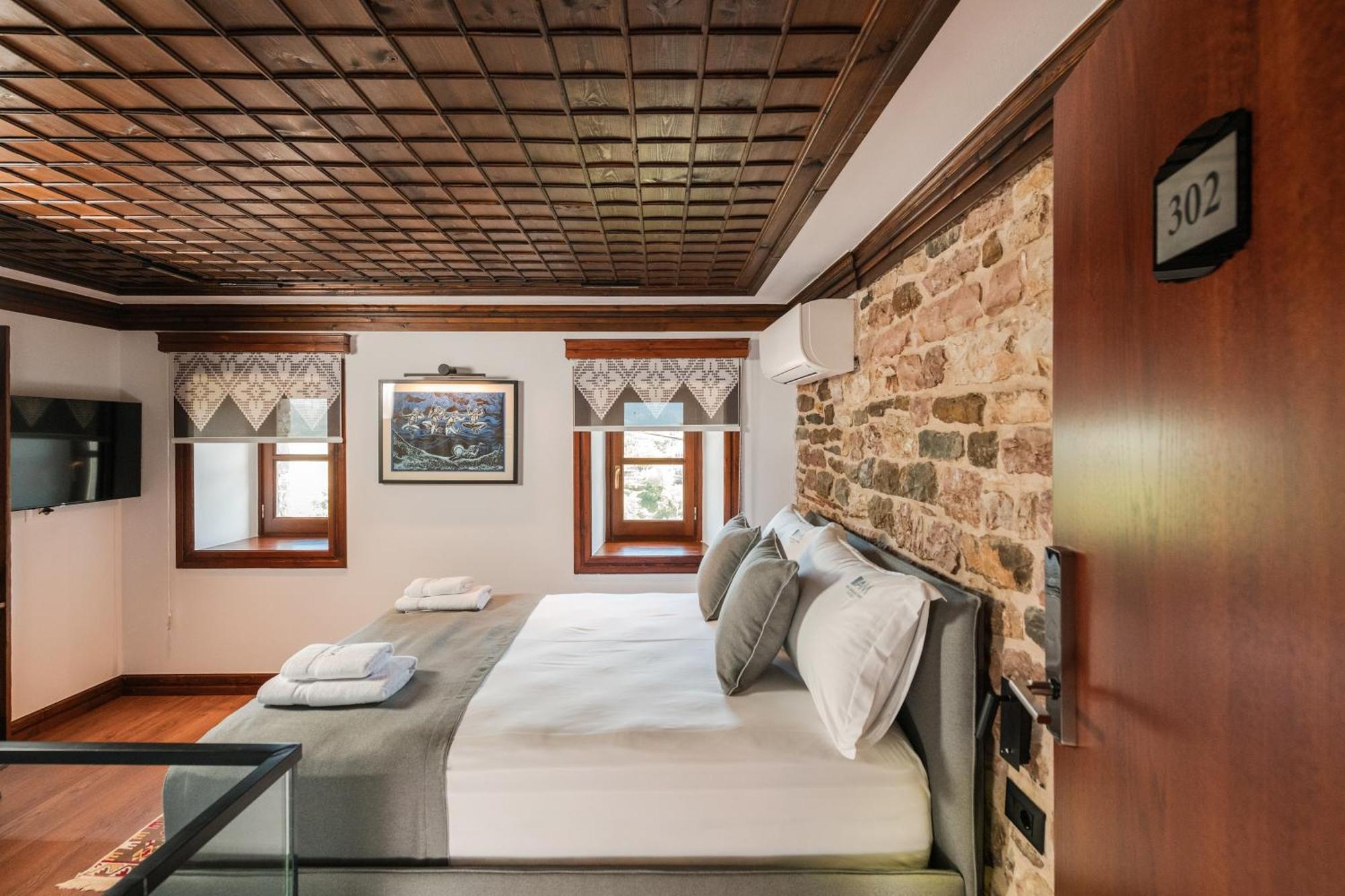 Dam Stone Boutique Hotel Gjirokastër Exterior foto